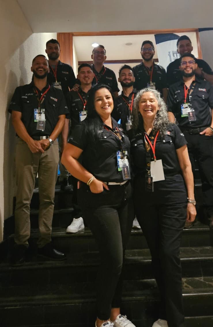 Equipo Argatec completo en Expo Seguridad 2025